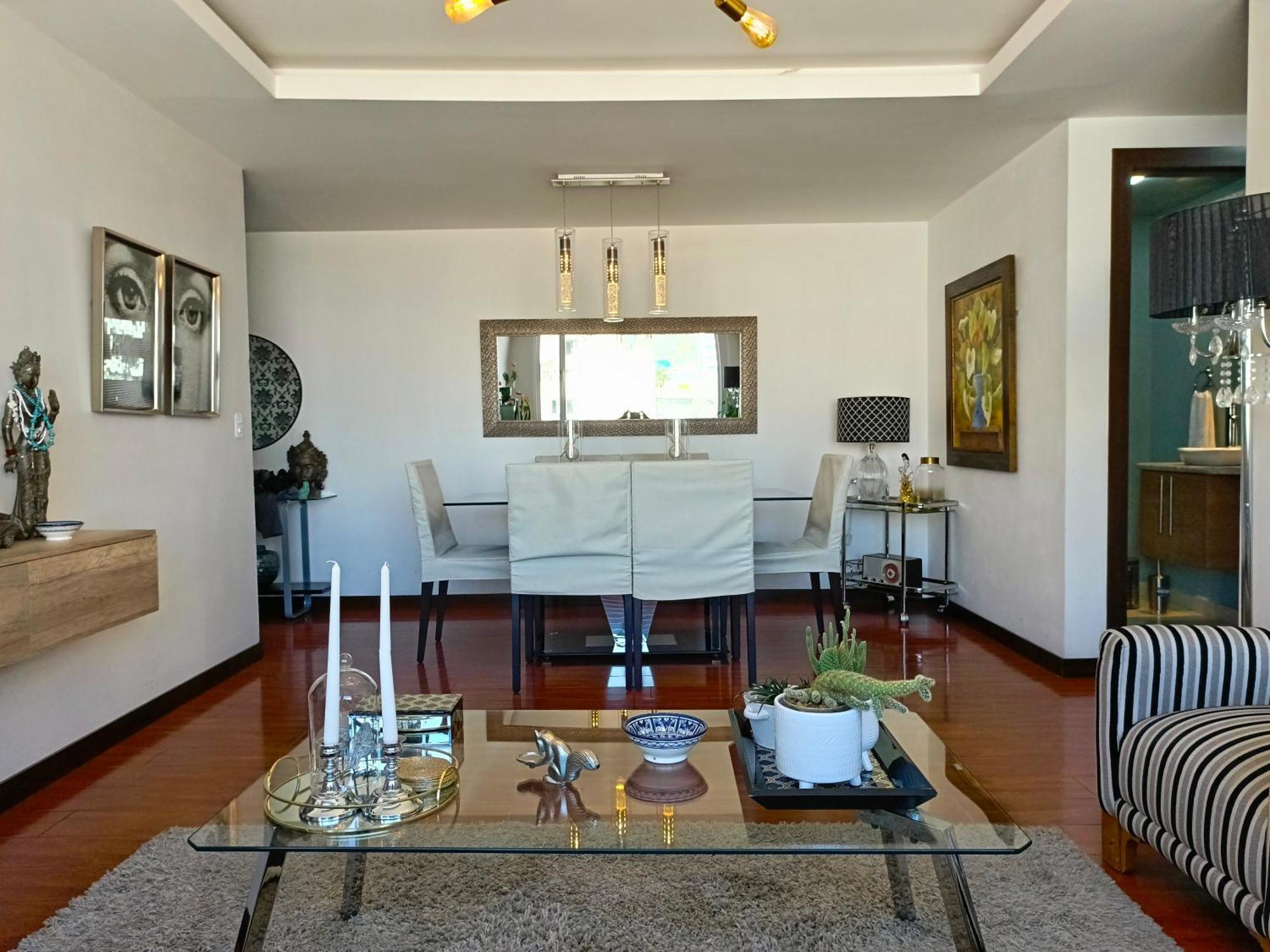 Apartamento LA MARISCAL, Sector Universidades - BALCÓN - Piso 6